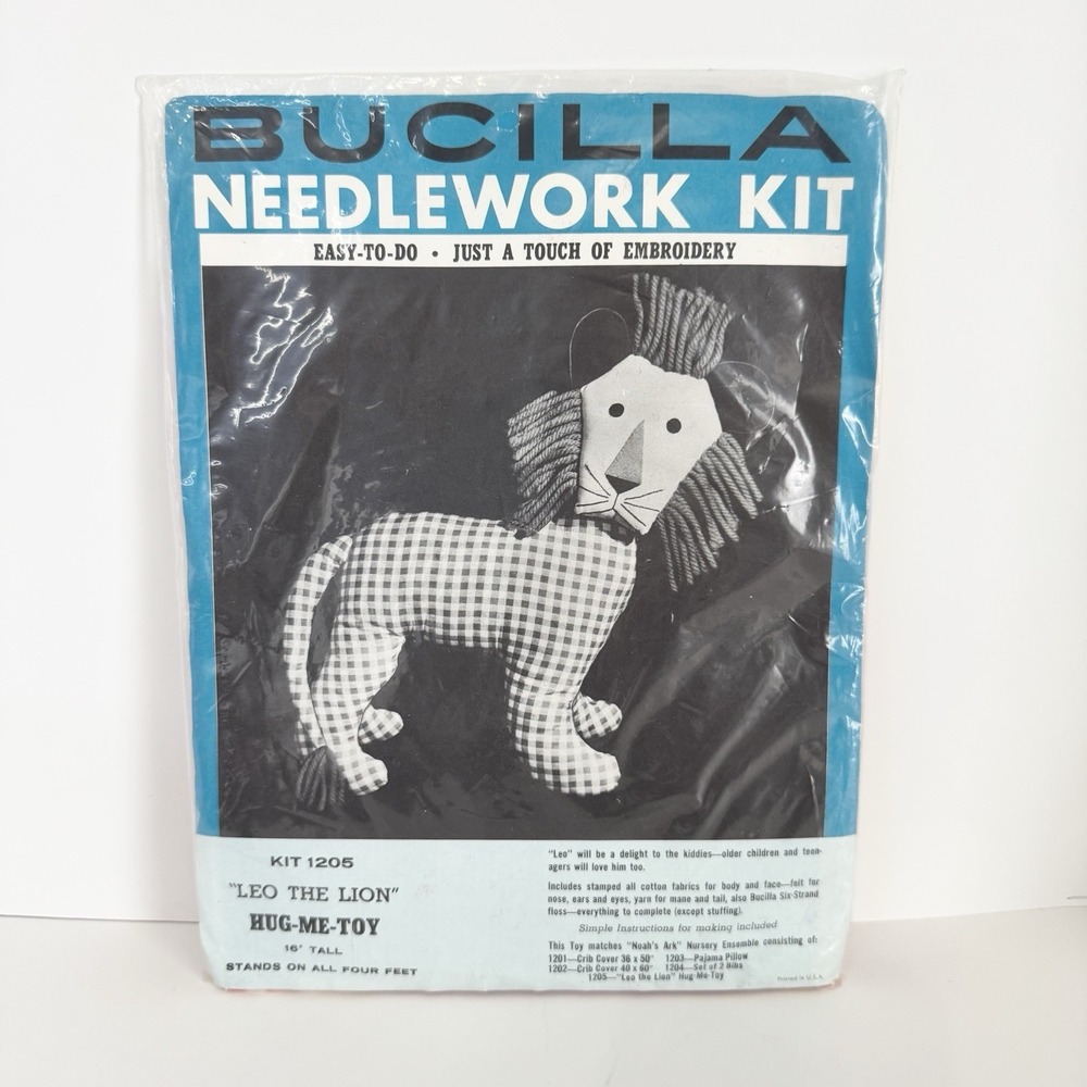 Vintage 1960s Bucilla Leo the Lion Hug Me Toy Needlework Kit 1205